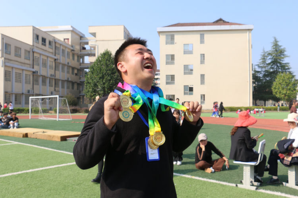 常德德才科技職業(yè)學校,常德招生就業(yè),電子商務專業(yè)學校,專業(yè)學校報考哪里好 常德德才科技職業(yè)學校,常德招生就業(yè),電子商務專業(yè)學校,專業(yè)學校報考哪里好